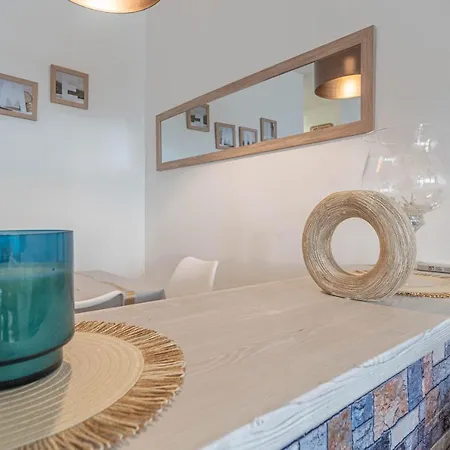 Pastelle With Own Parking Place Apartment